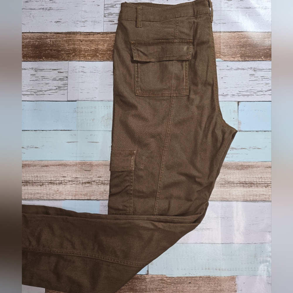 KENNETH COLE Fitted Cargo Pants (US Size 14X32)